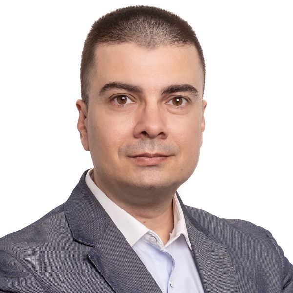 Снимка на брокер Христо Проданов